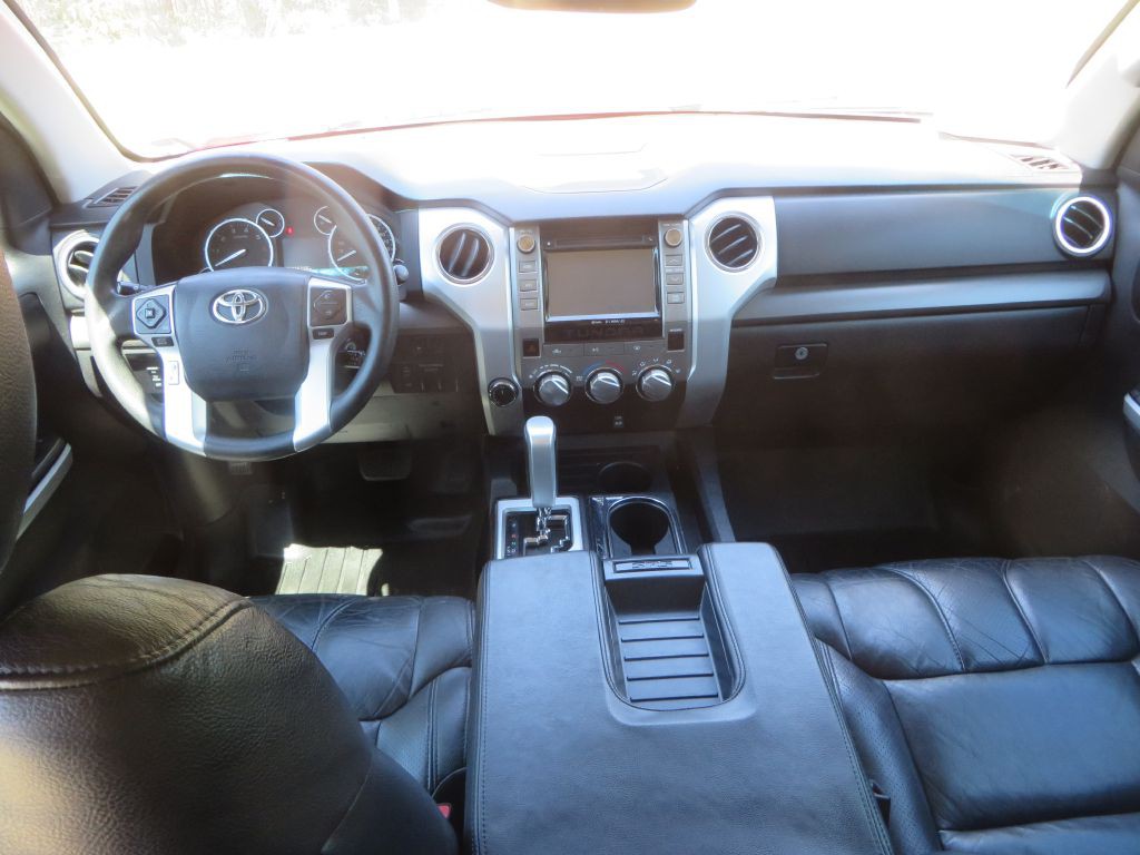2016 Toyota Tundra Image 14