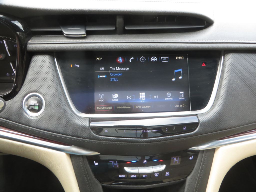 2018 Cadillac XT5 Image 16