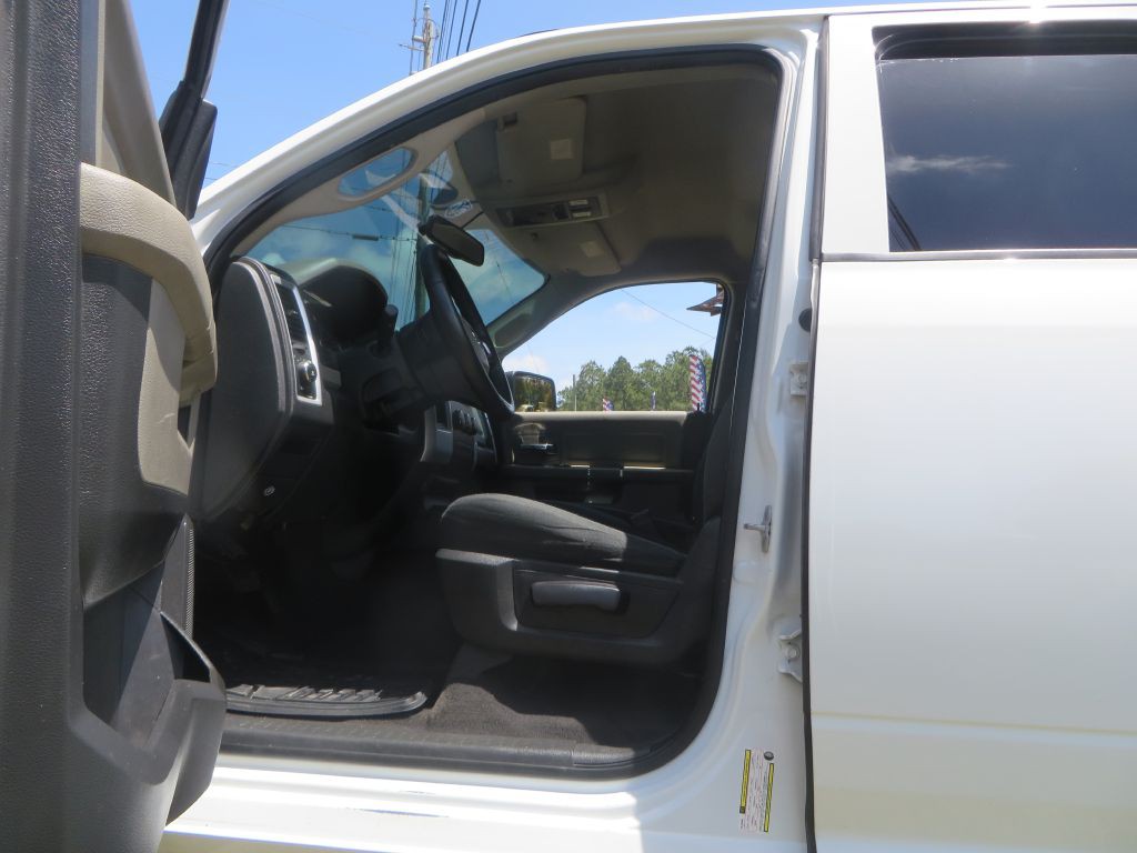 2011 Dodge Ram 1500 Image 10