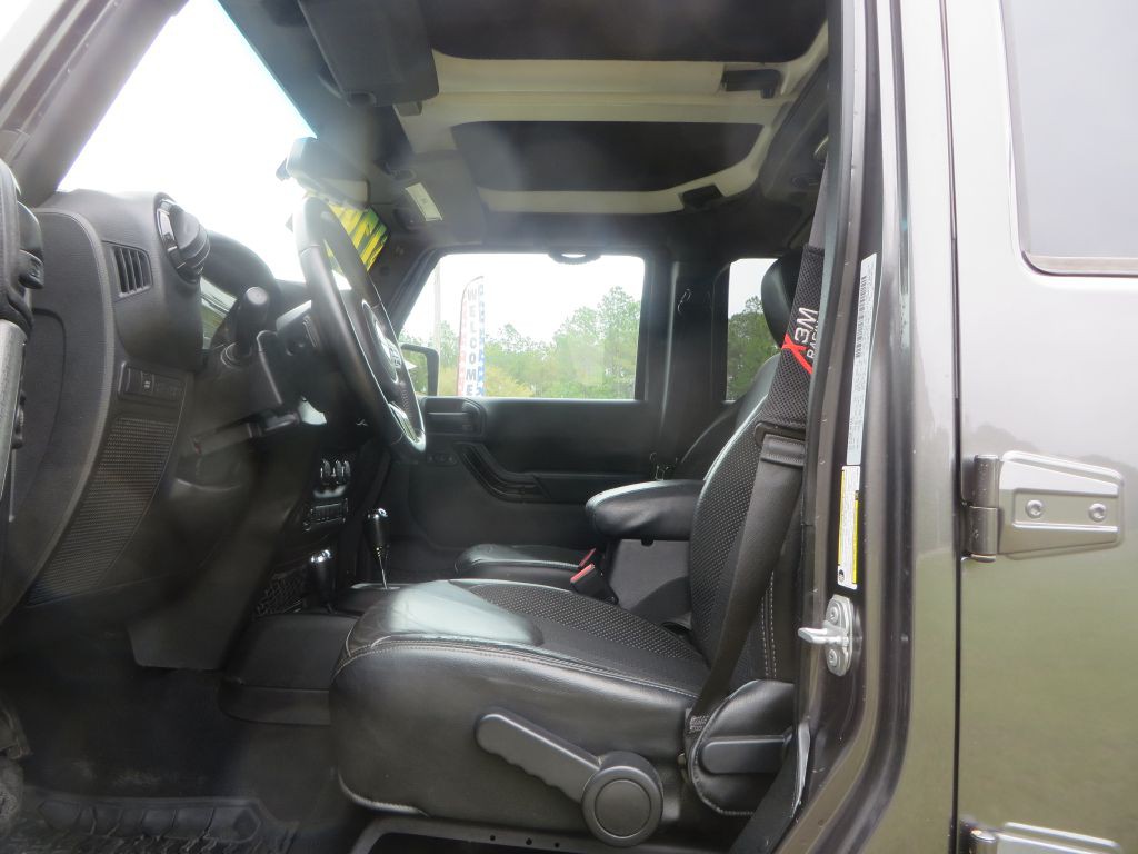 2016 Jeep Wrangler Unlimited Image 9