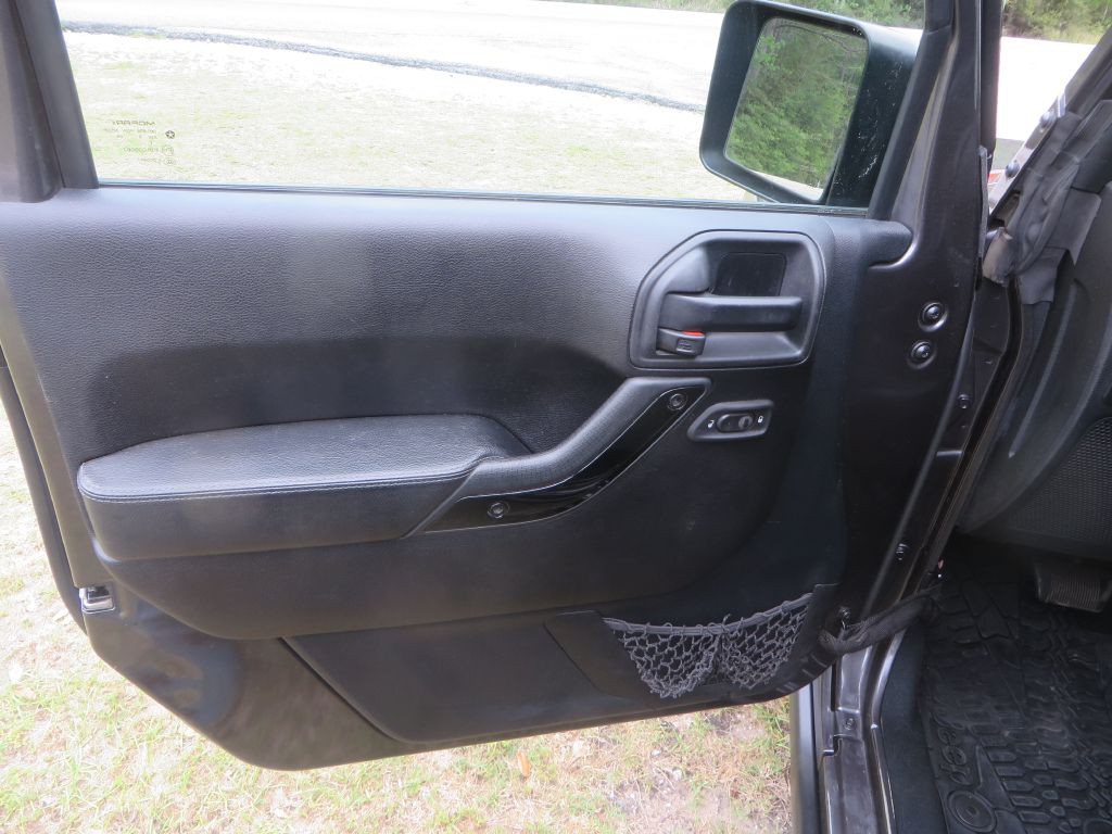 2016 Jeep Wrangler Unlimited Image 10
