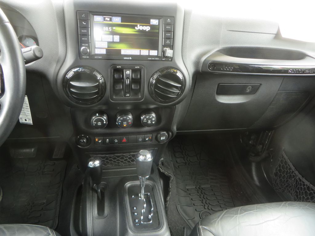 2016 Jeep Wrangler Unlimited Image 17