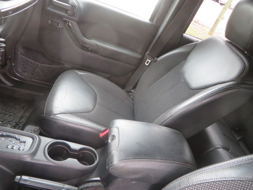 2016 Jeep Wrangler Unlimited Image 21