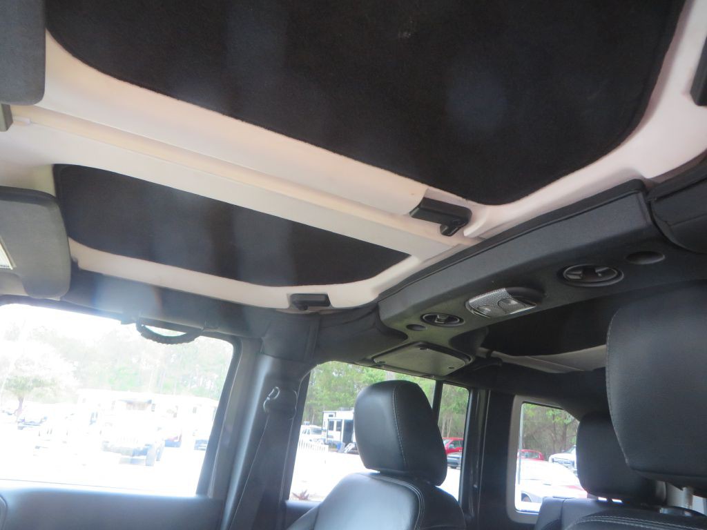 2016 Jeep Wrangler Unlimited Image 23