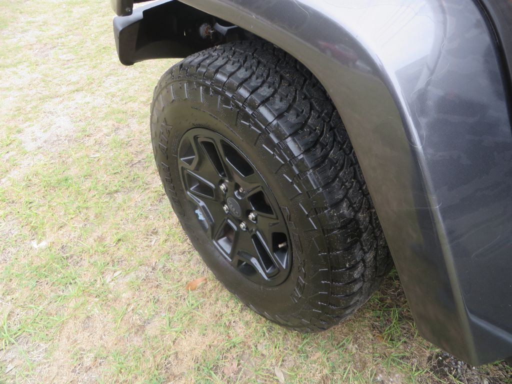 2016 Jeep Wrangler Unlimited Image 24