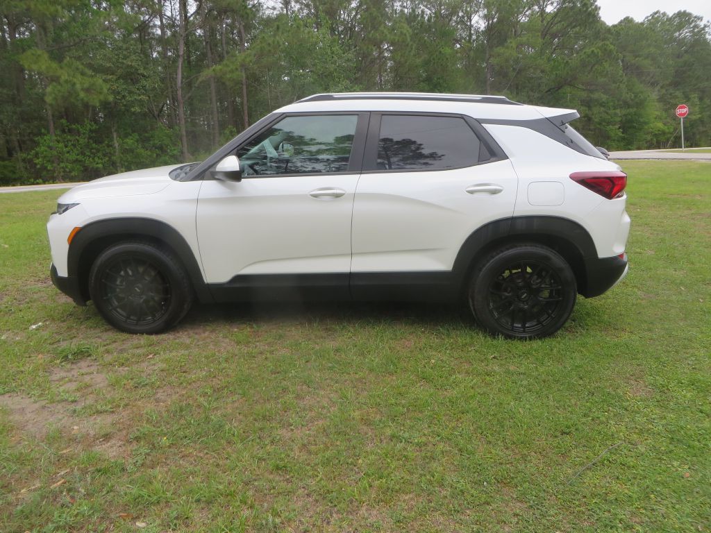 2021 Chevrolet Trailblazer Image 1