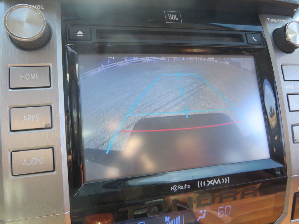 2015 Toyota Tundra Image 22