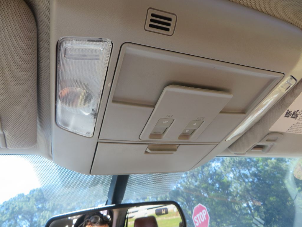 2015 Toyota Tundra Image 24