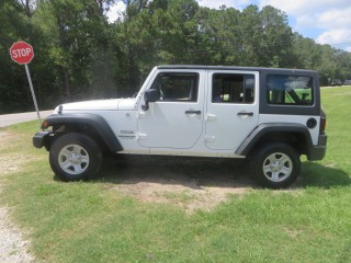 Image for 2013 Jeep Wrangler Unlimited Sport ID: 7329175