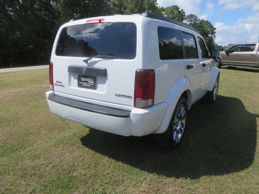 2011 Dodge Nitro Image 6