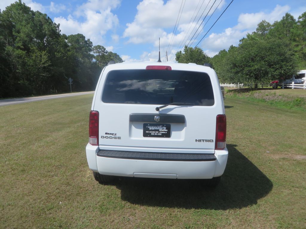 2011 Dodge Nitro Image 7