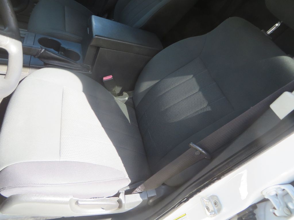 2011 Dodge Nitro Image 17