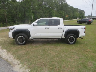 Image for 2024 Toyota Tacoma Double Cab ID: 7330410