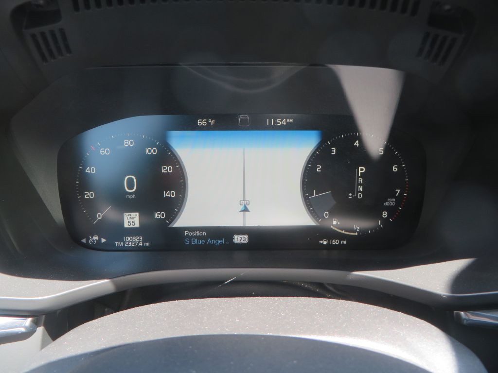 2020 Volvo XC60 Image 17