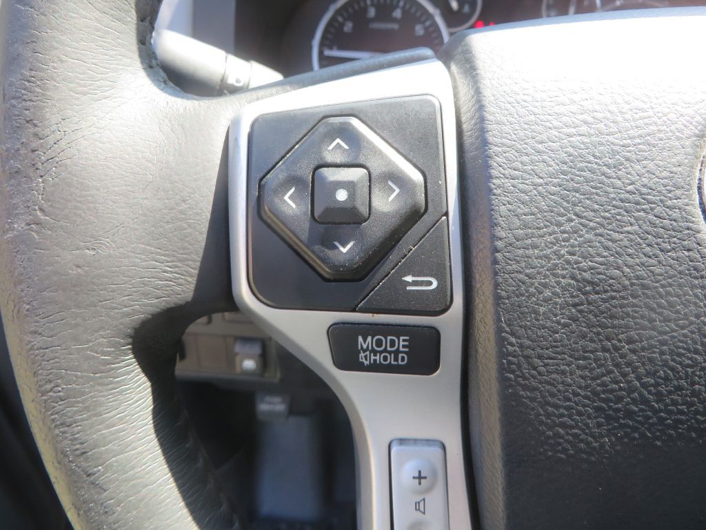 2014 Toyota Tundra Image 17