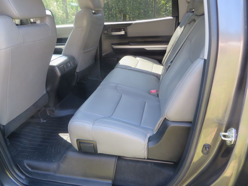 2014 Toyota Tundra Image 26