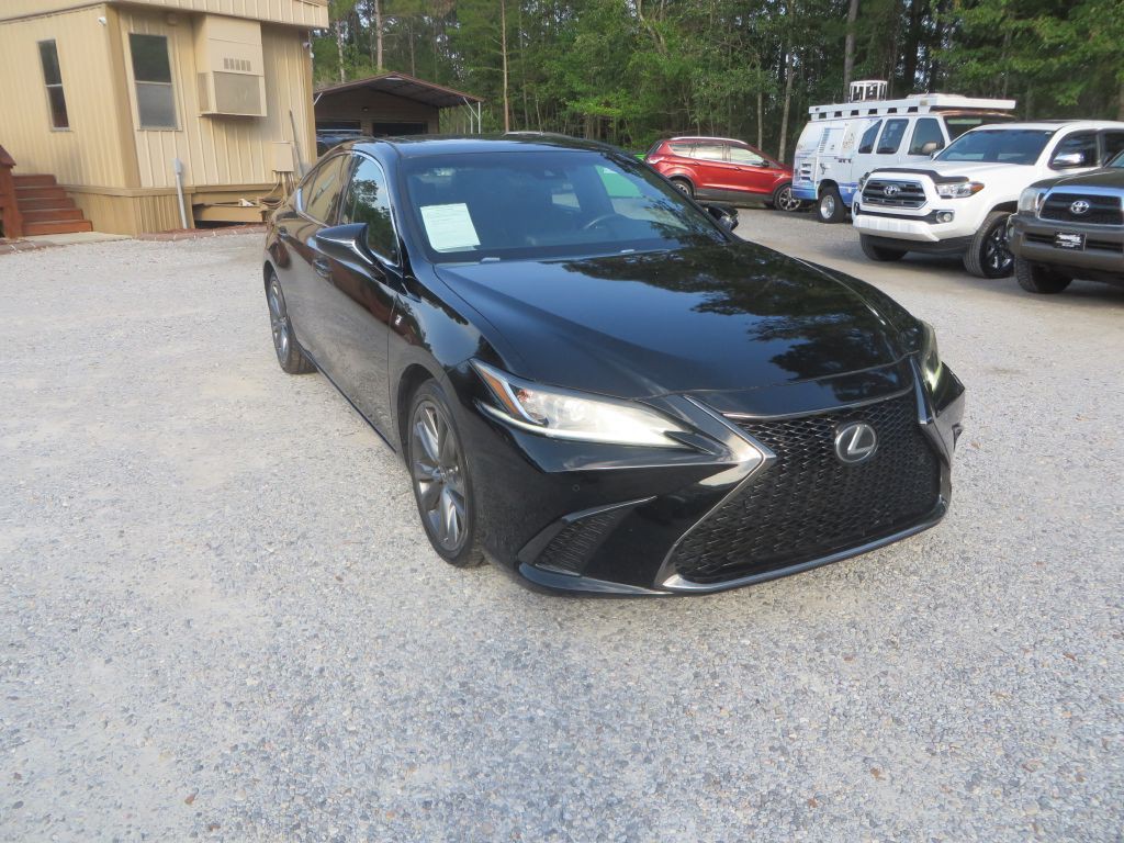 2019 Lexus ES Image 4