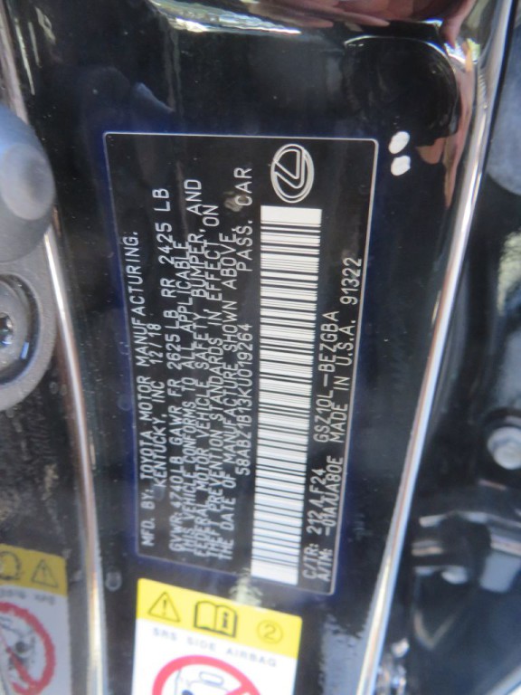 2019 Lexus ES Image 31