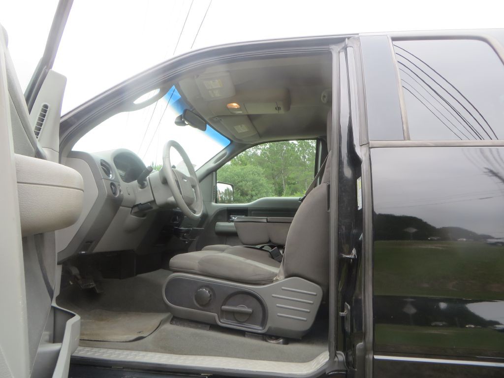 2006 Ford F-150 Image 12