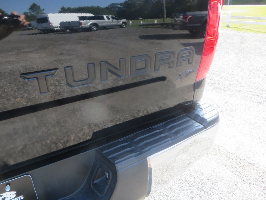2019 Toyota Tundra Image 9