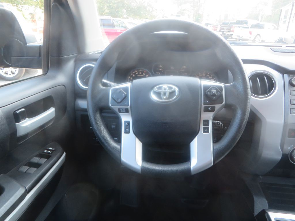 2019 Toyota Tundra Image 17