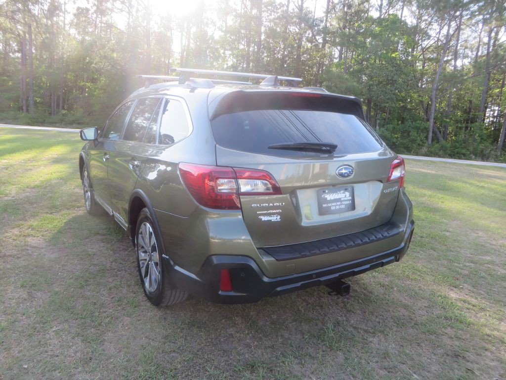 2018 Subaru Outback Image 8