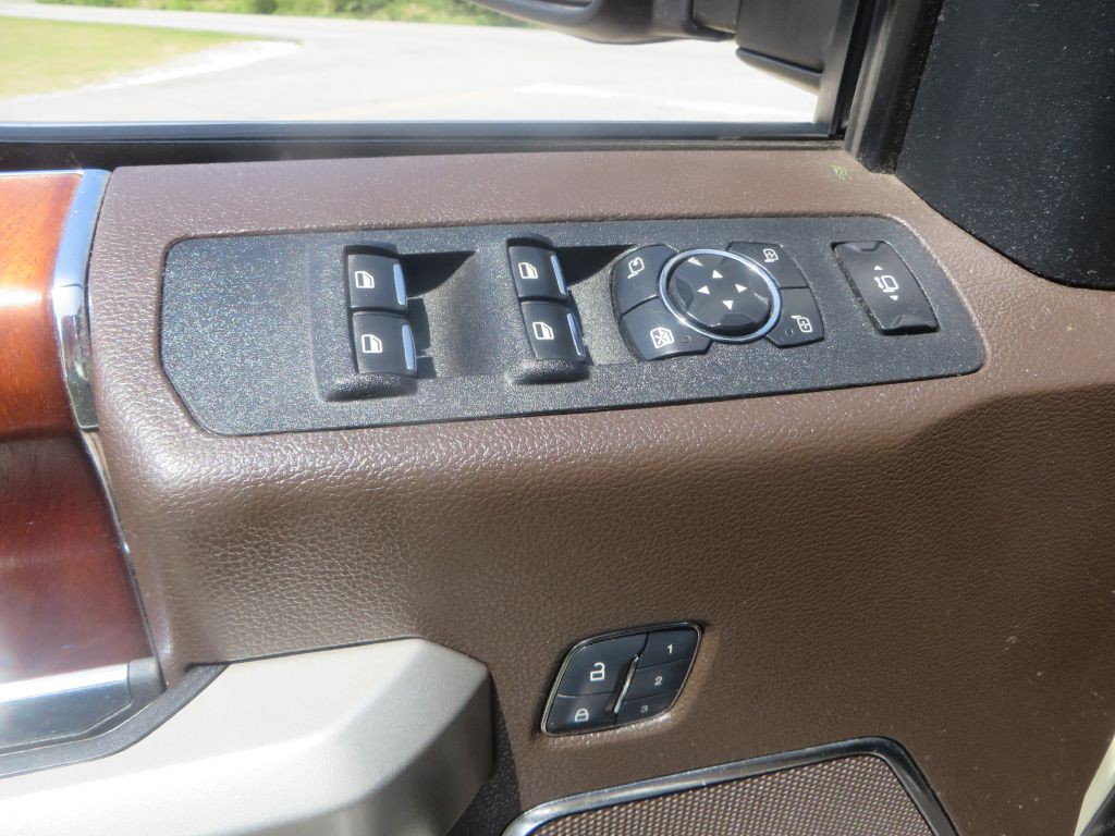 2017 Ford F-250 Image 15