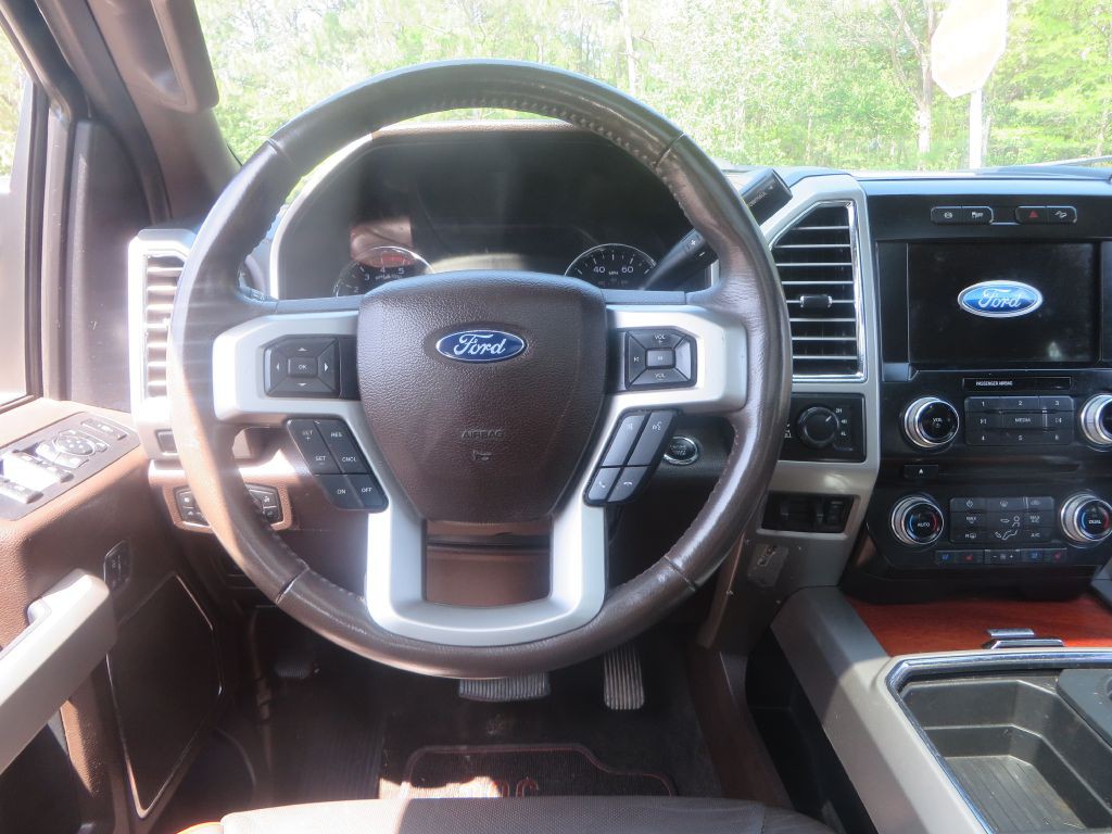 2017 Ford F-250 Image 17