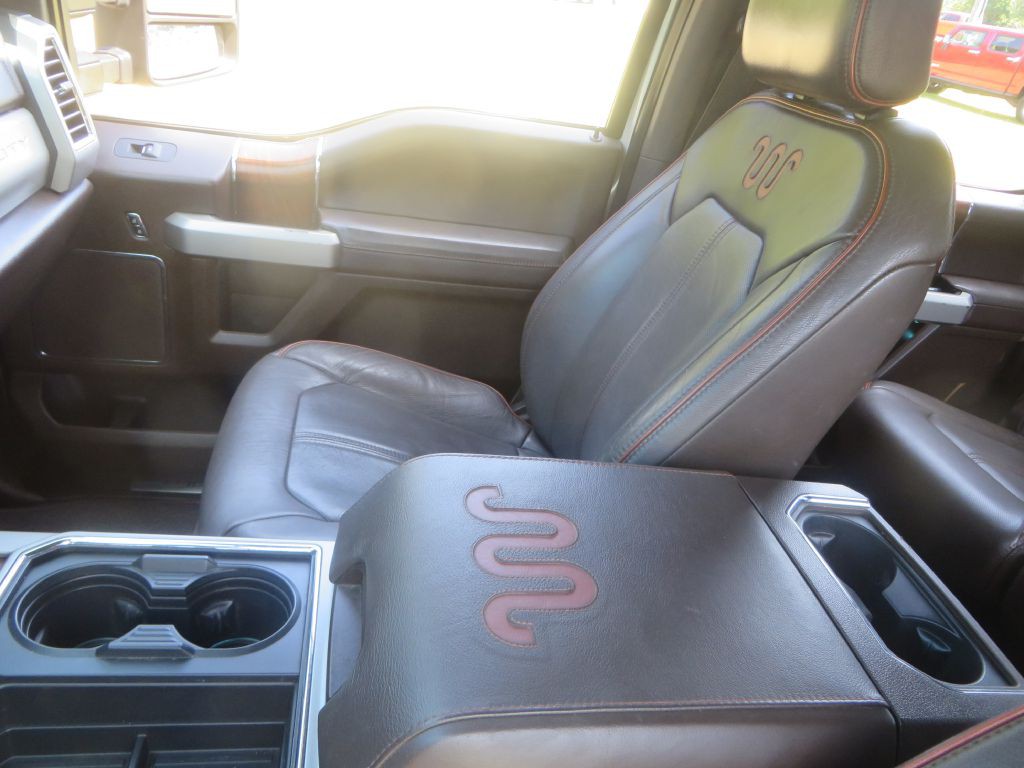 2017 Ford F-250 Image 31