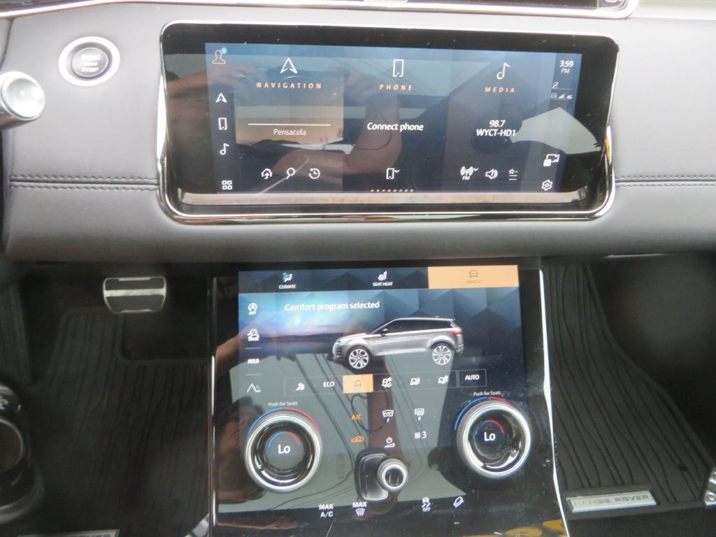 2022 Land Rover Range Rover Evoque Image 17