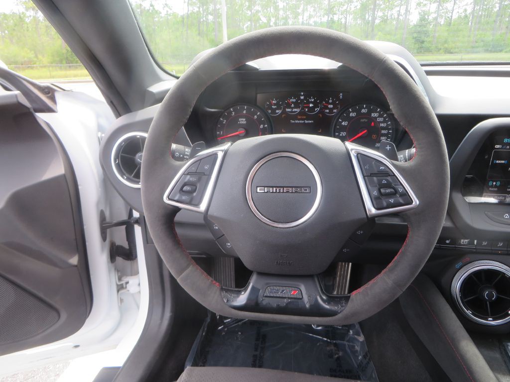 2018 Chevrolet Camaro Image 15