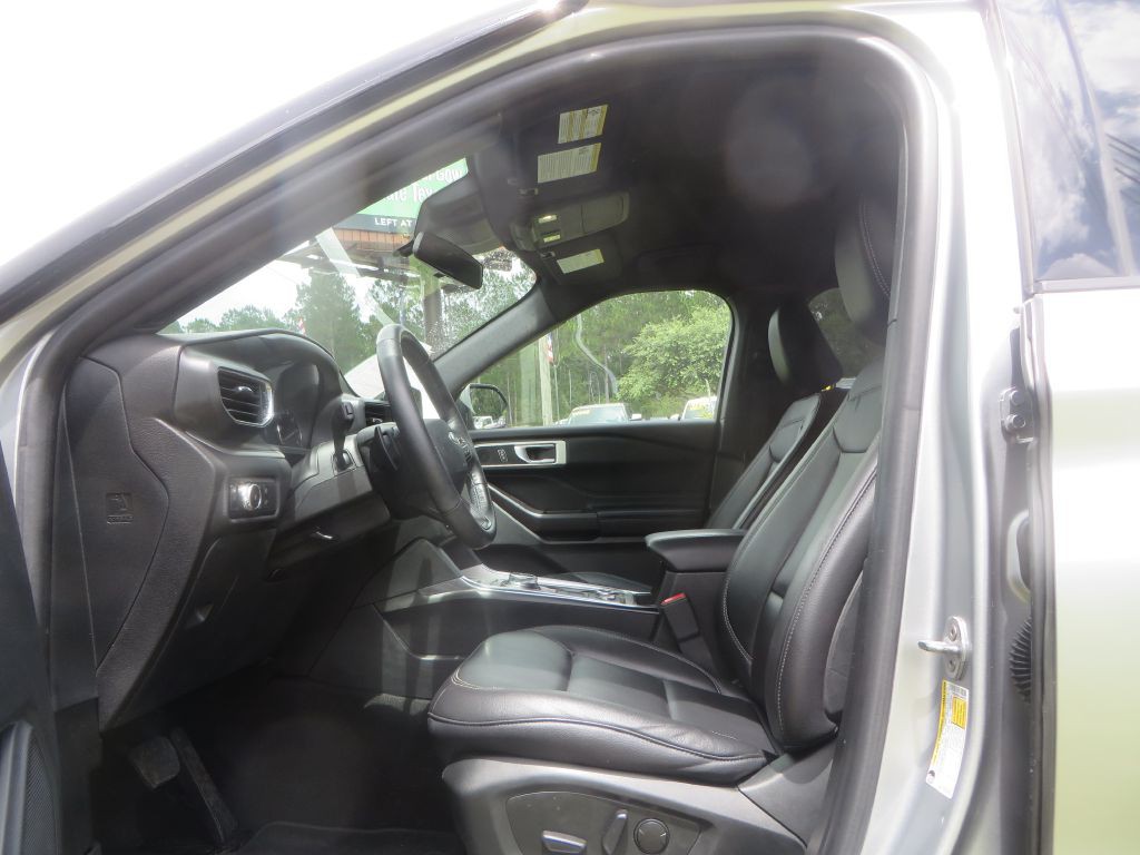 2020 Ford Explorer Image 11
