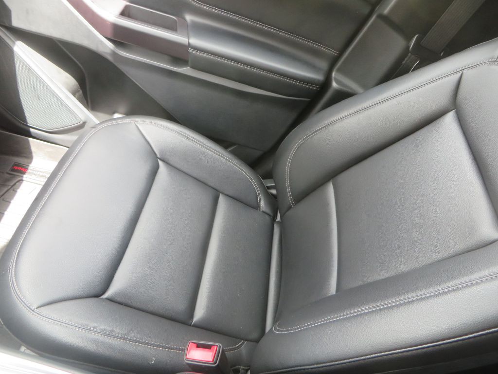 2020 Ford Explorer Image 20