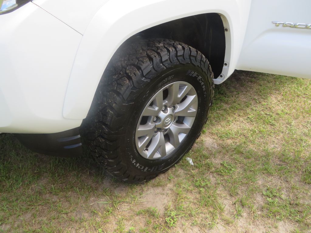 2019 Toyota Tacoma Image 22