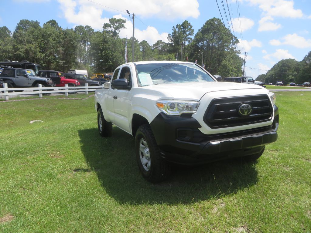 2020 Toyota Tacoma Image 4