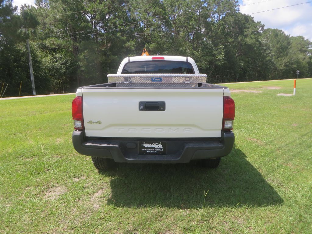 2020 Toyota Tacoma Image 7