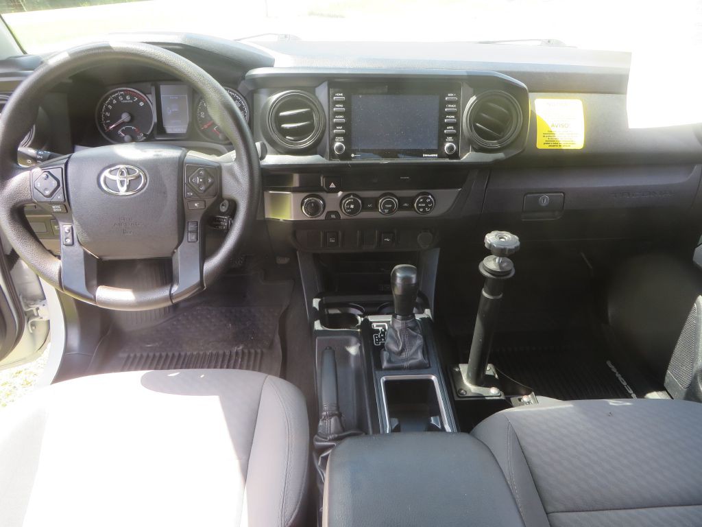 2020 Toyota Tacoma Image 14