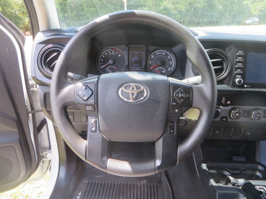 2020 Toyota Tacoma Image 15