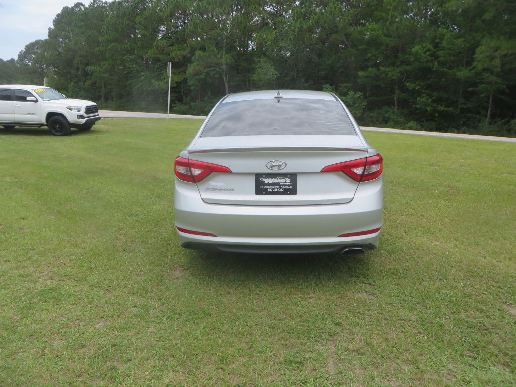 2016 Hyundai Sonata Image 7