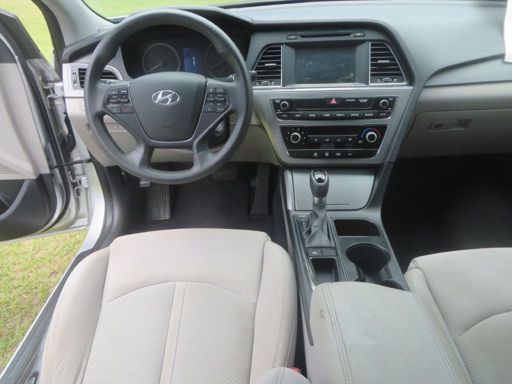 2016 Hyundai Sonata Image 13