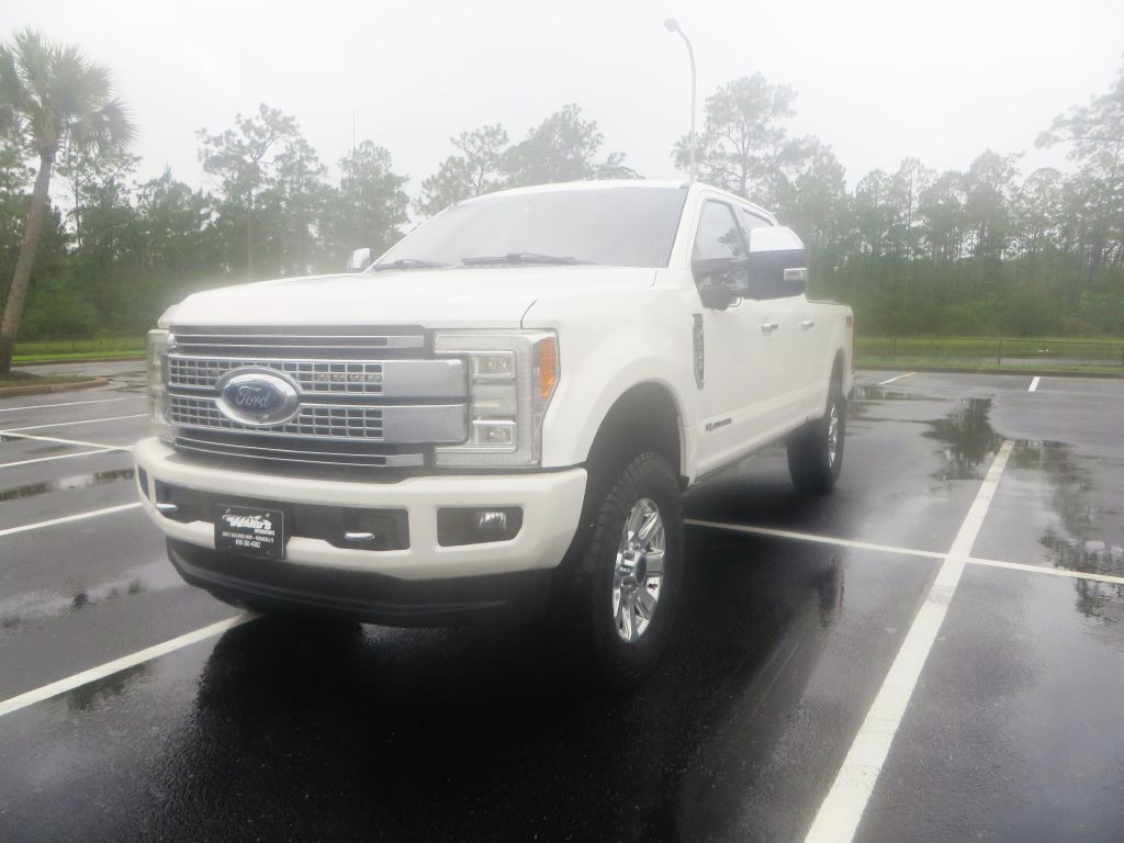 2018 Ford F-250 Image 2