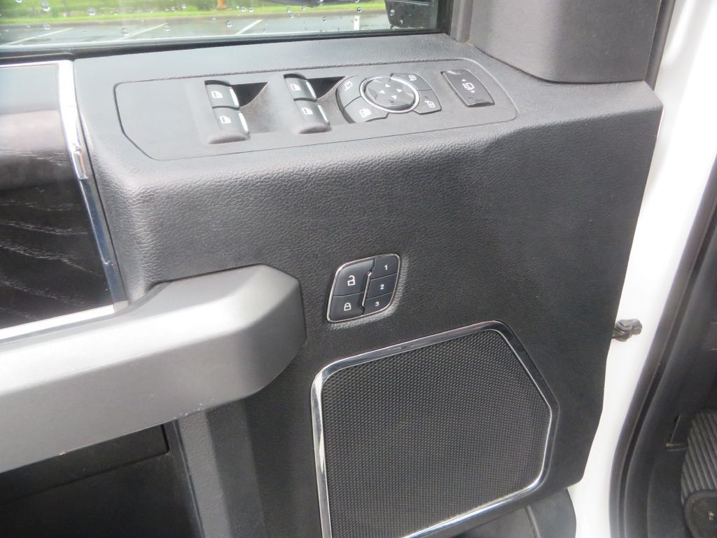 2018 Ford F-250 Image 15