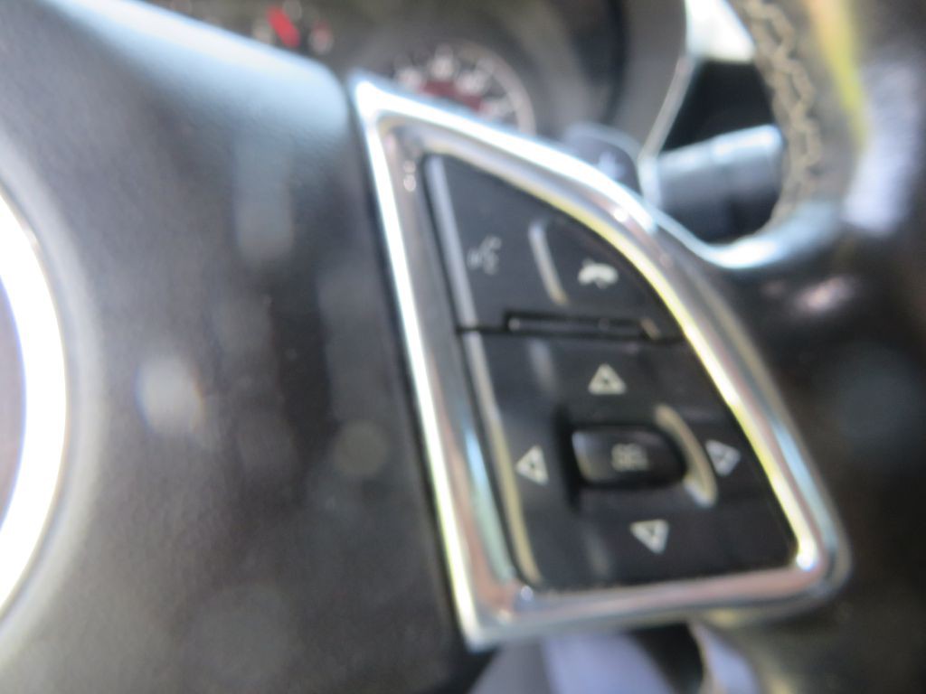 2022 Chevrolet Camaro Image 15