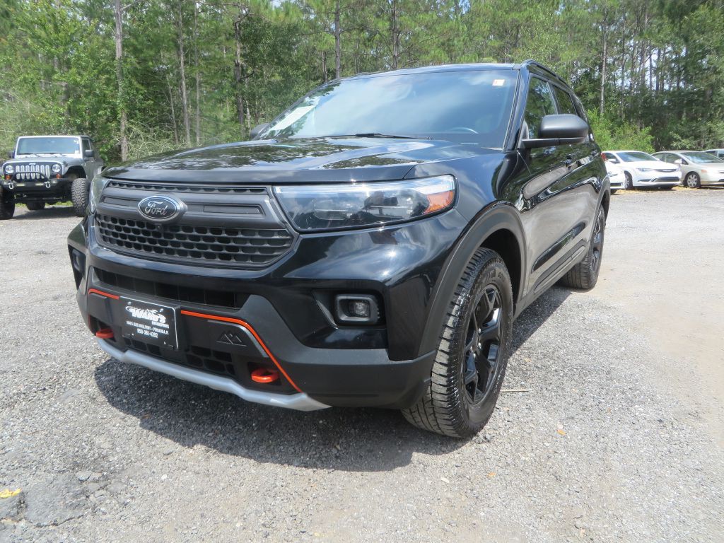 2022 Ford Explorer Image 2