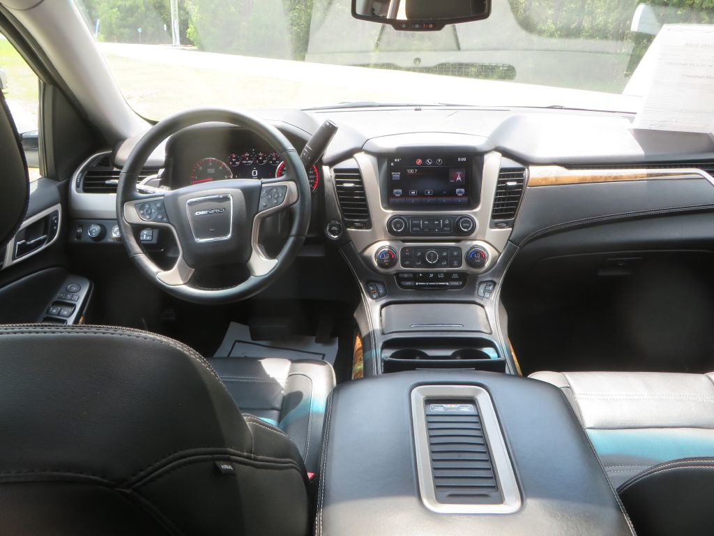 2015 GMC Yukon Image 14
