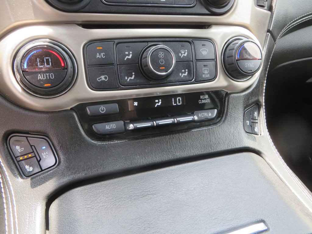 2015 GMC Yukon Image 20