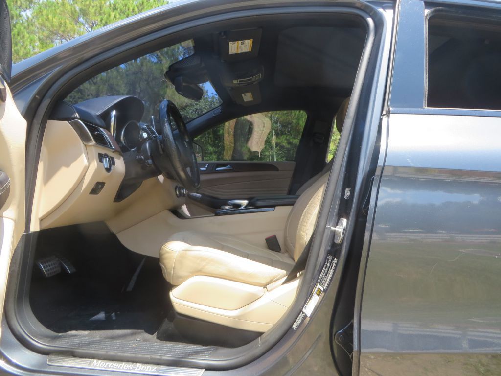 2016 Mercedes-Benz GLE-Class Image 11