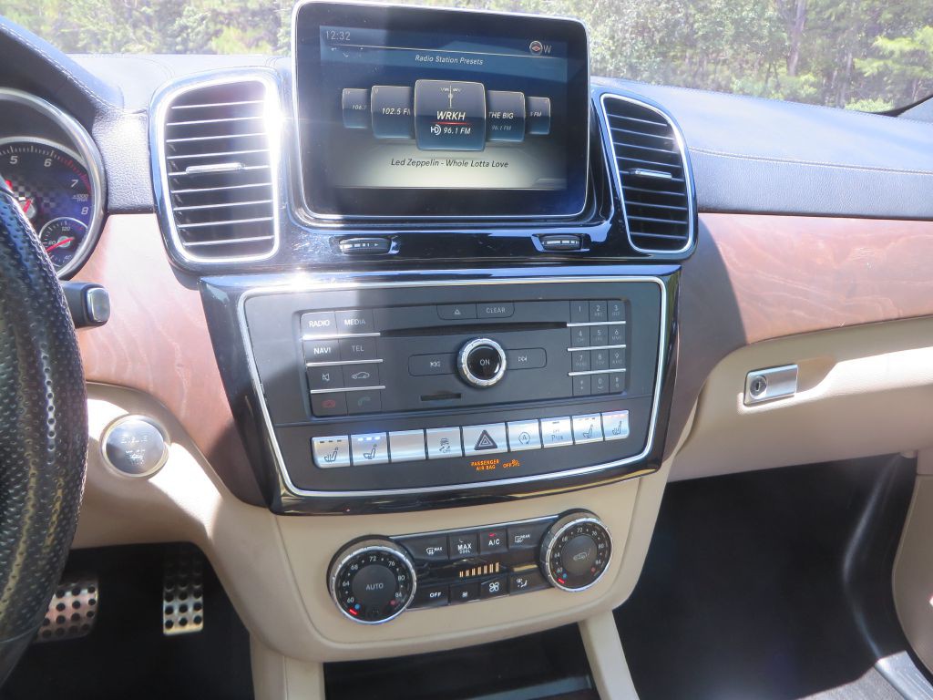 2016 Mercedes-Benz GLE-Class Image 20