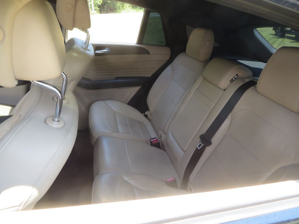 2016 Mercedes-Benz GLE-Class Image 25