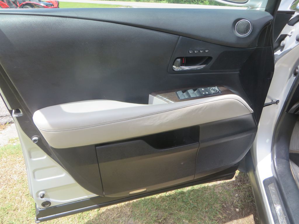 2013 Lexus RX Image 11